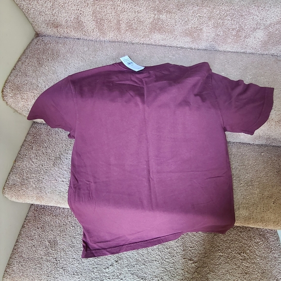 Aeropostale and American Eagle Men's T-Shirts - Burgandy And Coral - Picture 9 of 11